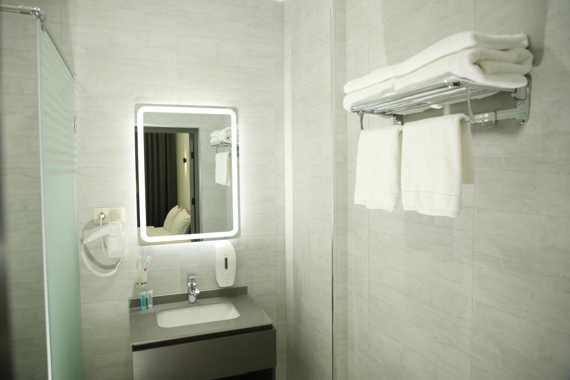 Parklane Hotel Ташкент Экстерьер фото