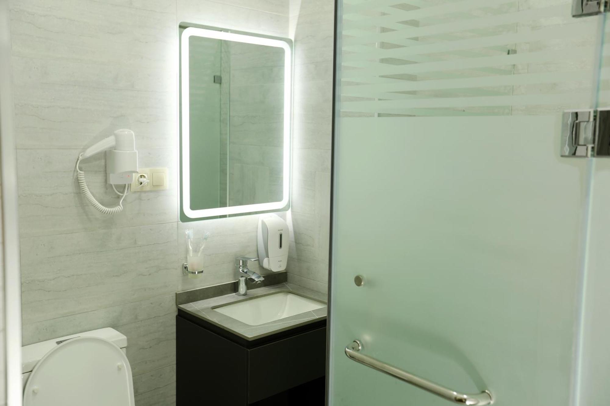 Parklane Hotel Ташкент Номер фото